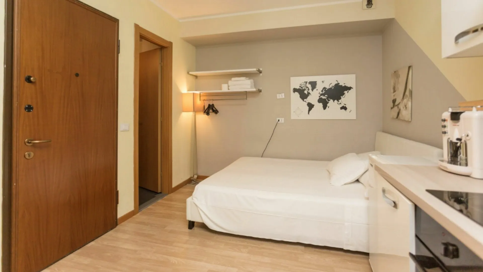Short Rent Apartments Milán
