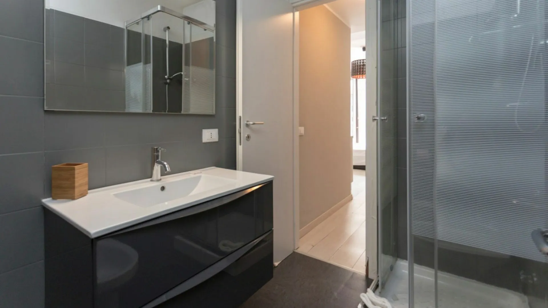Short Rent Apartments Milán