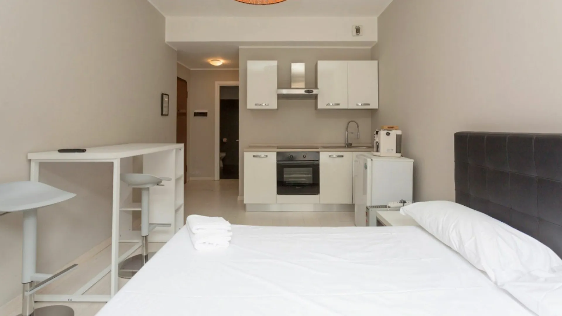 Short Rent Apartments Milán